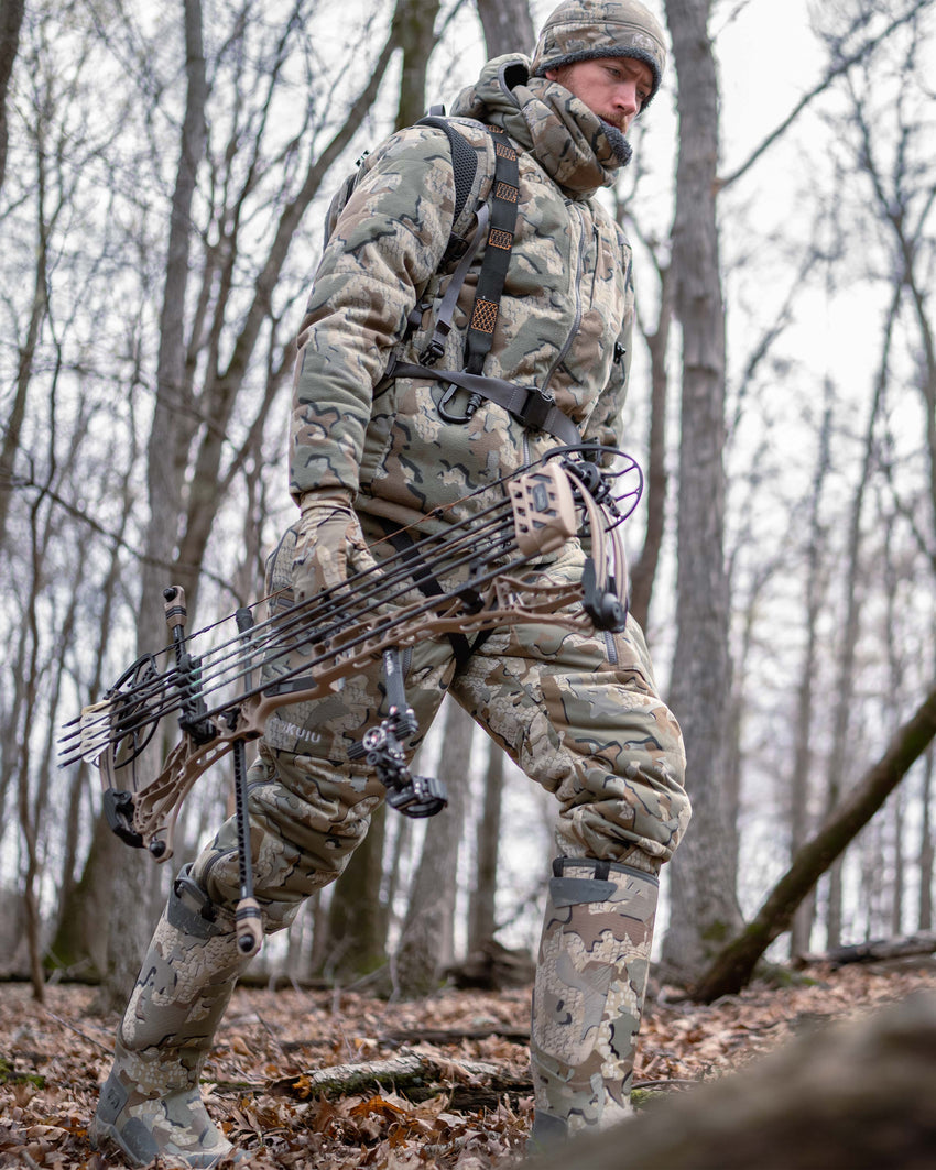 Super Down Haven Bib | Valo